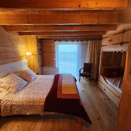 Saint-Lattier Chalet Le Clos De L'Orme מראה חיצוני תמונה